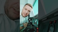 HIT! DZIEŃ Z MASZYNISTĄ.  CZY ŁATWO JEST PROWADZIĆ POCIĄG? #shorts