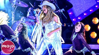 Top 30 Unforgettable Country Music Awards Moments