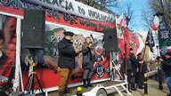 Nauczycielka pani Zdzisława na Wiecu Kamratów - co wyprawia Minister Edukacji z nauką naszych dzieci
