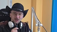 Japonia Słucha Radio Online Lukas Frankenstein @OkiemPisarza #dlaciebie #japonia #holandia