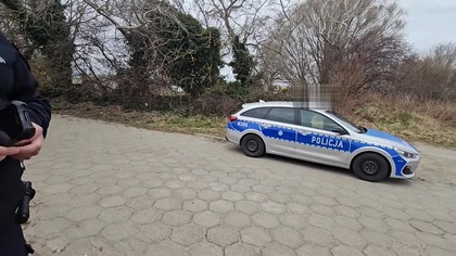 Prezes z Władysławowa przepędza mnie znad morza, gardzi naszymi prawami i wzywa policję! #313 (720p 60fps AV1-48kbit AAC-polski)