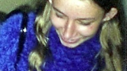 .. Dziewczyna o złotym sercu ..tylko ona jedna i jedyna Miłość nie unosi się pychą (lub nie unosi się gniewem, nie szuka poklasku) pochodzi z biblijne