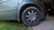 Wymieniam hamulce w naszym aucie Chrysler Town & Country