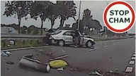 Mercedes i BMW taranują się na S8 - wypadek #478