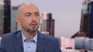 BRYŁKA CAŁA NA BIAŁO MIAŻDŻY DWIE LEWACZKI!