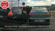 Co mu pan tak głupio w d*** wjechał? Dziadek powoduje kolizję.  STOP PIRAT