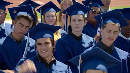 13 Reasons Why S04E10 Koniec szkoły