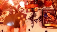 Jakie ma myśli o Tobie?  Tarot na żywo
