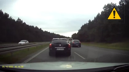 Dziadek nie potrafi jeździć na suwak, oczywiście nikogo nie wpuści