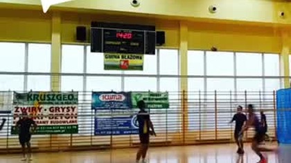 Koszykarz na siatkówce #shorts #volleyball #viral