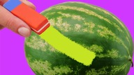 4 ASTONISHING LIFE HACKS AND DIY WITH WATERMELON