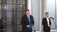 Artur Dziambor ALARMUJE: Paszport COV*D*WE, które są SPRZECZNE z Konstytucją już działają w Polsce!