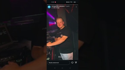Produkcja: Grupa Kewin Sobczak S.A.

 Dołącz do naszych social-mediach:
 *Strona internetowa:* https://vhsfikcyjna.prv.pl/
 *CDA:* https://www.cda.pl/vhsmusic
 *Chomikuj:* https://chomikuj.pl/kewinsobczak
 *Odysee:* https://odysee.com/@VHSMusic:c
 *OK:* https://ok.ru/kewin.sobczak
 *Twitch (tylko gier):* https://twitch.tv/sobczakkewin
 *Facebook:* https://www.facebook.com/GrupaKewinSobczak/
 *X:* https://x.com/KewinSobczak
 *Instagram:* https://www.instagram.com/kewinsobczak_official/
 *TikTok:* https://www.tiktok.com/@kewinsobczak
 *Serwer Discord (kewinsobczak.2005#0428):* https://discord.gg/69kRKuYmCe
 *Tipply (tylko live):* https://tipply.pl/@kewinsobczak2005
 *Tipo (tylko przez SMSa i live):* https://tipo.live/p/kewinsobczak

 Adres kontaktowy:
Grupa Kewin Sobczak S.A.
ul. Słowackiego 5/2
44-230 Czerwionka-Leszczyny
e-mail: sobczakkewin2005@gmail.com
tel. +48 539 045 279

 Muzyka w tle i efekty dźwiękowe używane przez ten kanał
- YouTube Audio Library
- Audio Network
- Extreme Music
- Paris Music
- Universal Music Group
- Sony Music Entertainment
- Warner Music Group
- Soundcloud
- Artlist

 Materiały wideo wykorzystywane przez ten kanał
- Kapwing
- Windows Movie Maker
- Microsoft Paint
- Canva
- Clipchamp

 Materiały fotograficzne wykorzystywane przez ten kanał
- Microsoft Paint
- Canva

 Materiały lektor wykorzystywane przez ten kanał
- TextMagic

 Art. 29. Prawo cytatu
- Wolno przytaczać w utworach stanowiących samoistną całość urywki rozpowszechnionych utworów oraz rozpowszechnione utwory plastyczne, utwory fotograficzne lub drobne utwory w całości, w zakresie uzasadnionym celami cytatu, takimi jak wyjaśnianie, polemika, analiza krytyczna lub naukowa, nauczanie lub prawami gatunku twórczości.

#KewinSobczak #GrupaKewinSobczakSA #Produkcja