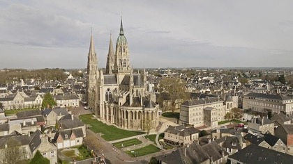 Morderstwa w Bayeux - Meurtres à Bayeux (2023) Lektor