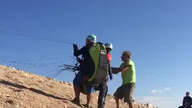 Groźny wypadek podczas lotu paralotnią