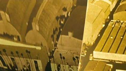 BARDZO DŁUGIE ZARĘCZYNY.  (2004) lektor