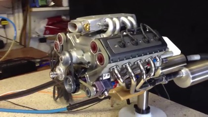 Model silnika V8