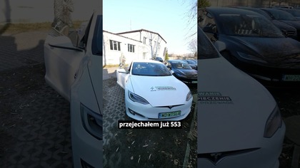 Zużycie w STAREJ VS.  NOWEJ TESLI  Jaki koszt ładowania? #tesla #danielgrzyb #elektromobilność