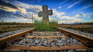 MIEROSZÓW (OKOLICE) -KULE OD MUSZKIETU,KAMIENNY KRZYŻ