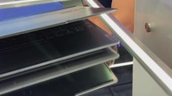 Ten LAPTOP ma DZIWNY EKRAN 