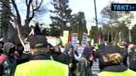 Antifa protestuje w obronie Islamu.