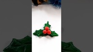 Ostrokrzew z masy ceramicznej DIY #shorts #ostrokrzew #ceramika #dekoracjaswiateczna #jakzrobic