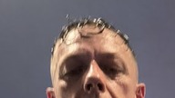 22:00