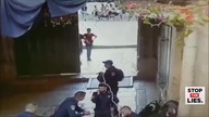 Atak palestyńczyków z nożami na izraelskich policjantów