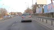 Włączanie się do ruchu z podporządkowanej