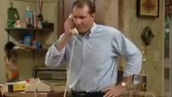 Al Bundy pr&oacute;buje zam&oacute;wic część do Dodge'a