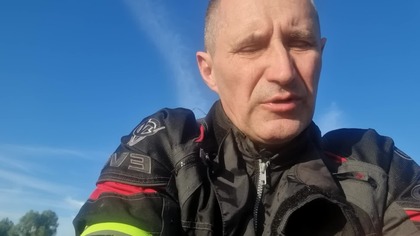 Z każdym dniem bliżej finału ...  pantomima się kończy tragi komedię czas im zacząć.
