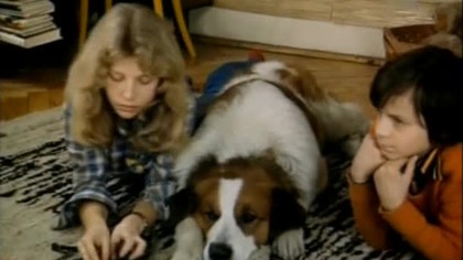 Mniejszy szuka dużego (1975) [608x448p] [delogo]