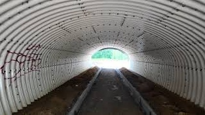 Nowa ulica jeszcze nie gotowa, a już zdewastowana