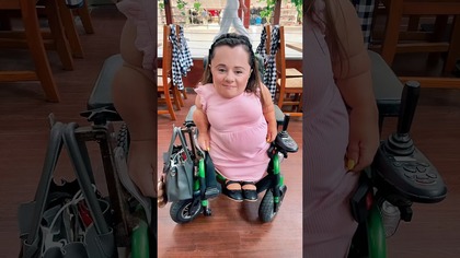 Poniedziałkowy outfit z Rumi  | #shorts | Magdalena Augustynowicz