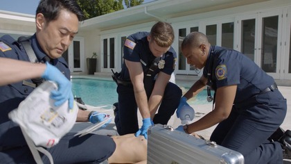 911 S01E01 Pilot PL