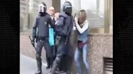 Brutalna policja