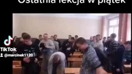 Pov: Ostania lekcja w piątek (przed zdalnymi) #shorts
