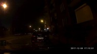 O krok od tragedii - niebezpieczne włączanie się do ruchu