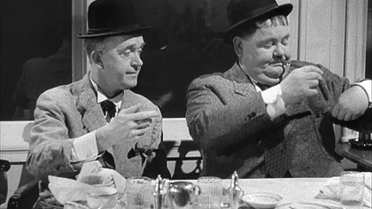 A Haunting We Will Go - Laurel And Hardy 1942 - redjedifraction