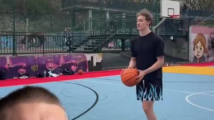 To chyba nie jego pierwszy wsad #short #shorts