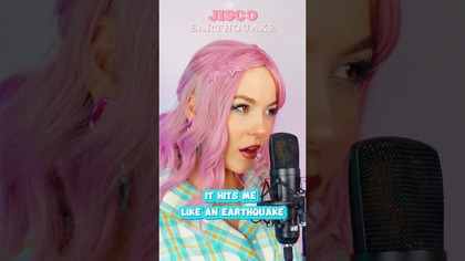 JISOO - earthquake COVER + DANCE 