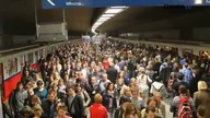Paraliż w metrze. Nieczynne metro w centrum