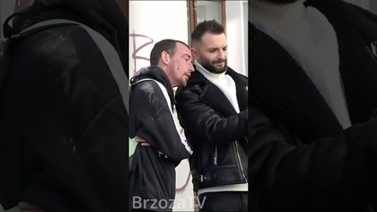 Udają mojego wykładowcę z uniwersytetu