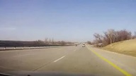Wymiana opony na samym środku autostrady