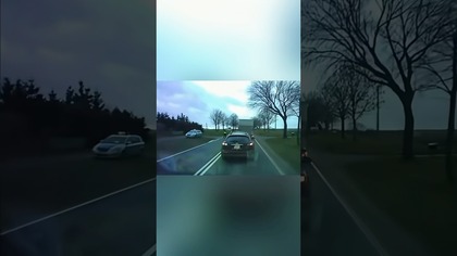 Wielki błąd na drodze i szybka reakcja policji #stopcham #drogówka #karma