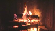 THE BEST FIREPLACE VIDEO WITH CHRISTMAS MUSIC | High Quality Real Fireplace with Sound | 3 Hours