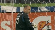 Przepiękny gol w wykonaniu Erica Hassli