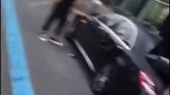 Kijem golfowym zdemolował swojego Mercedesa