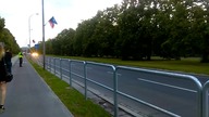 Obama w drodze na lotnisko.