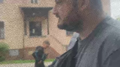 1 Najazd Policji na Bustowskiego podczas zwolnienia lekarskiego.